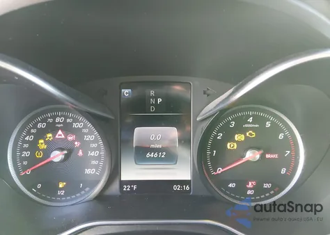 2017 Mercedes-Benz Glc 300 4Matic z USA, uszkodzony, nr VIN WDC0G4KB4HF148558